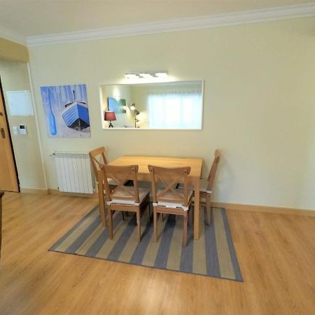 Carnaxide Modern T1 Apartment W Balcony In Carnaxide Oeiras Lisbon Exterior photo