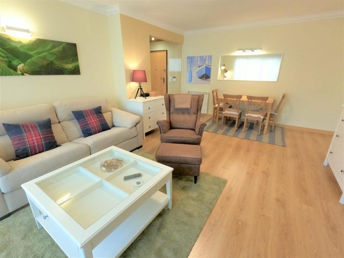 Carnaxide Modern T1 Apartment W Balcony In Carnaxide Oeiras Lisbon Exterior photo