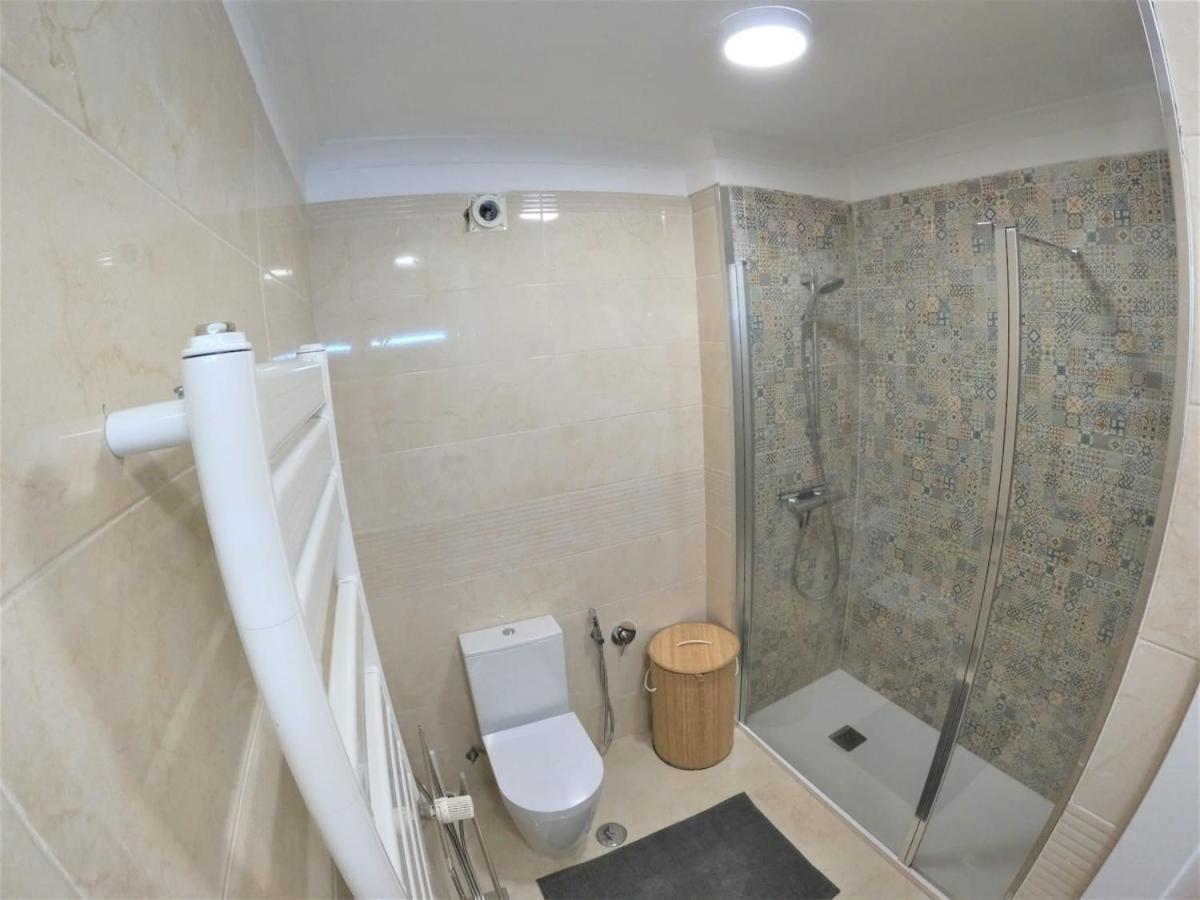 Carnaxide Modern T1 Apartment W Balcony In Carnaxide Oeiras Lisbon Exterior photo